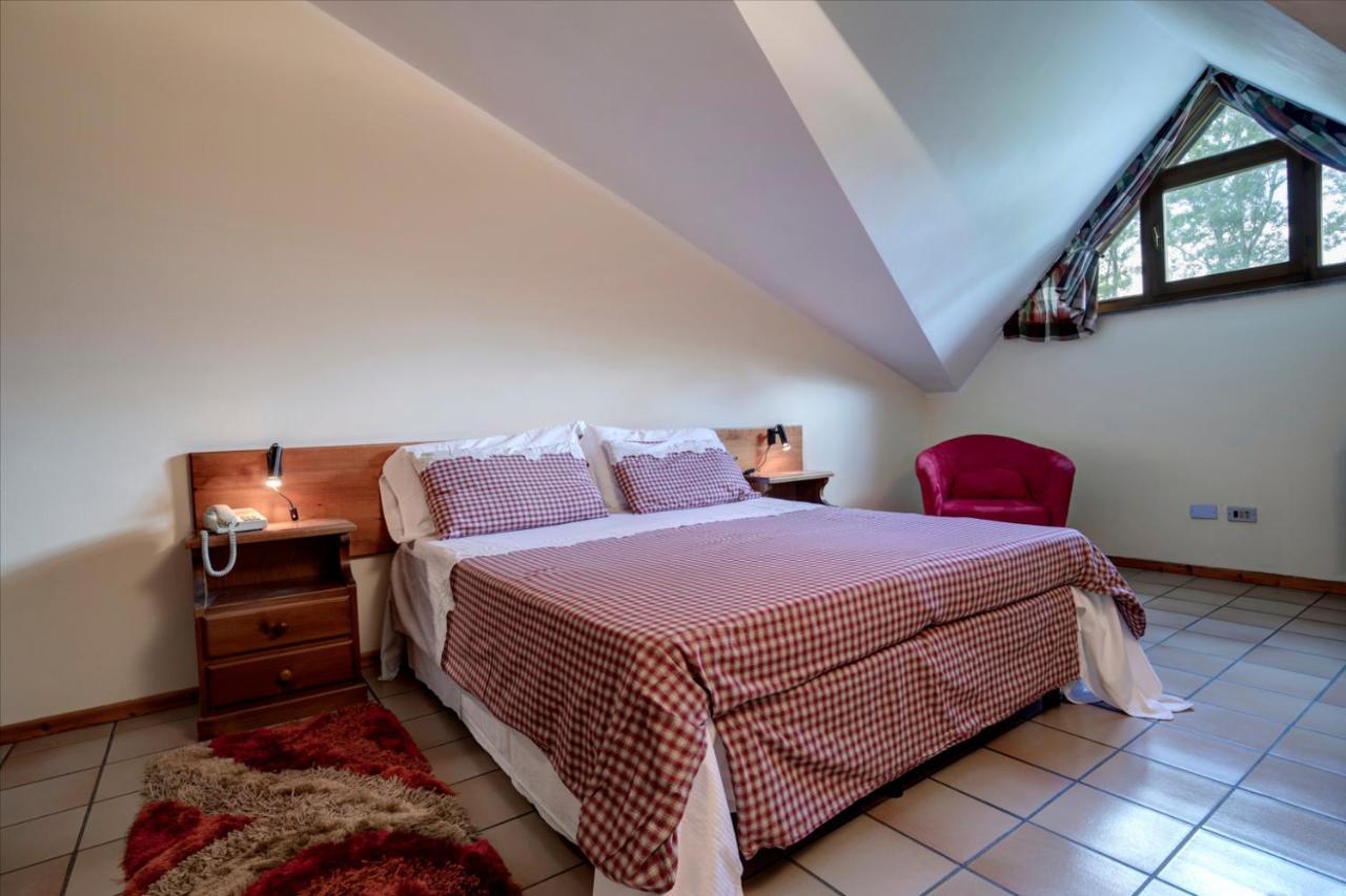 Hotel Petit Foyer Pollein Ngoại thất bức ảnh